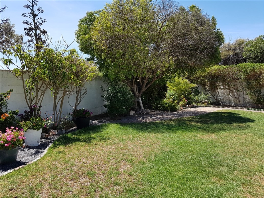 3 Bedroom Property for Sale in Yzerfontein Western Cape